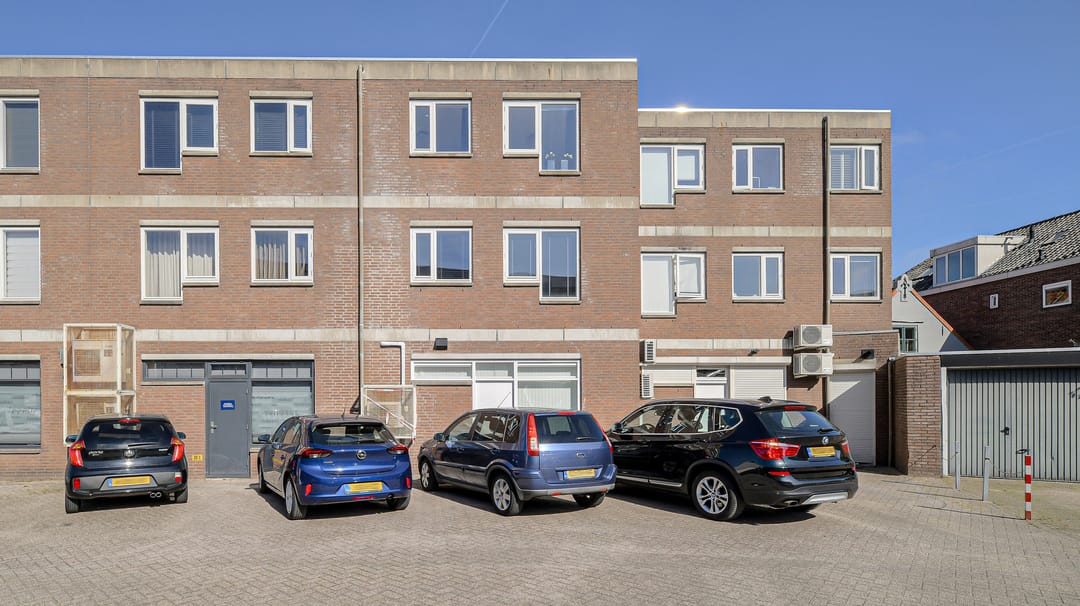 Photo 8 of Bredaseweg 33-C