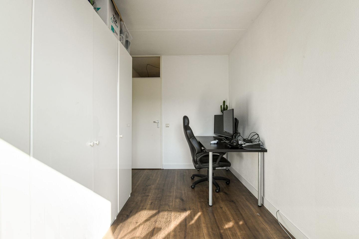 Photo 34 of Bredaseweg 33-C