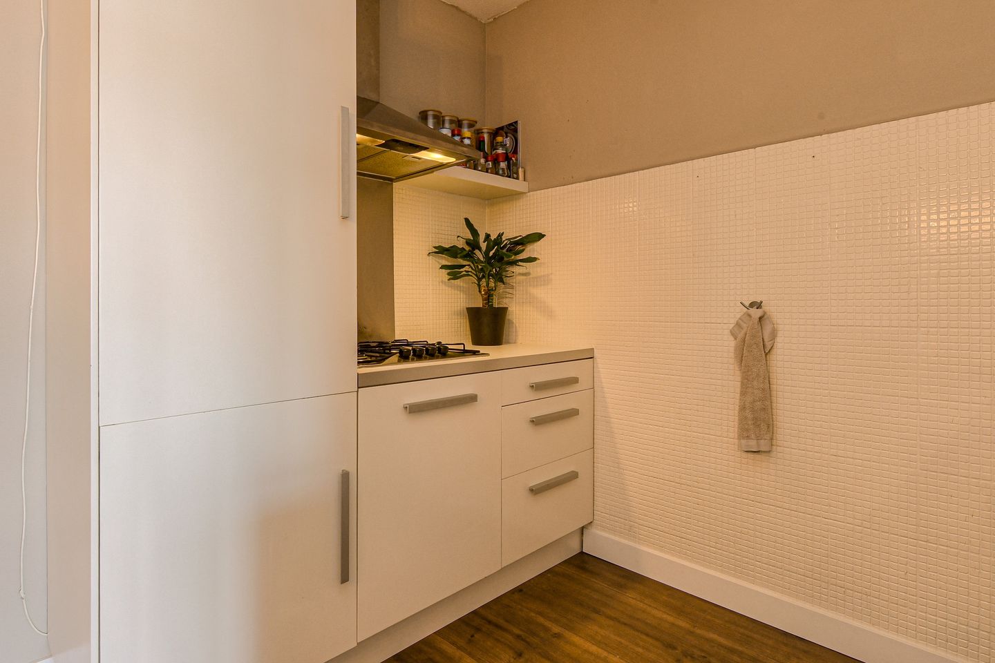 Photo 20 of Bredaseweg 33-C