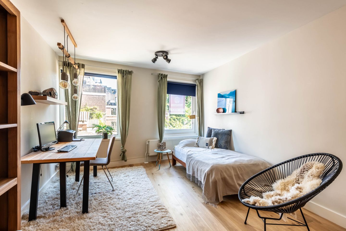 Spacious Apartment with Sunny Rooftop Terrace in Haarlem Center — 14