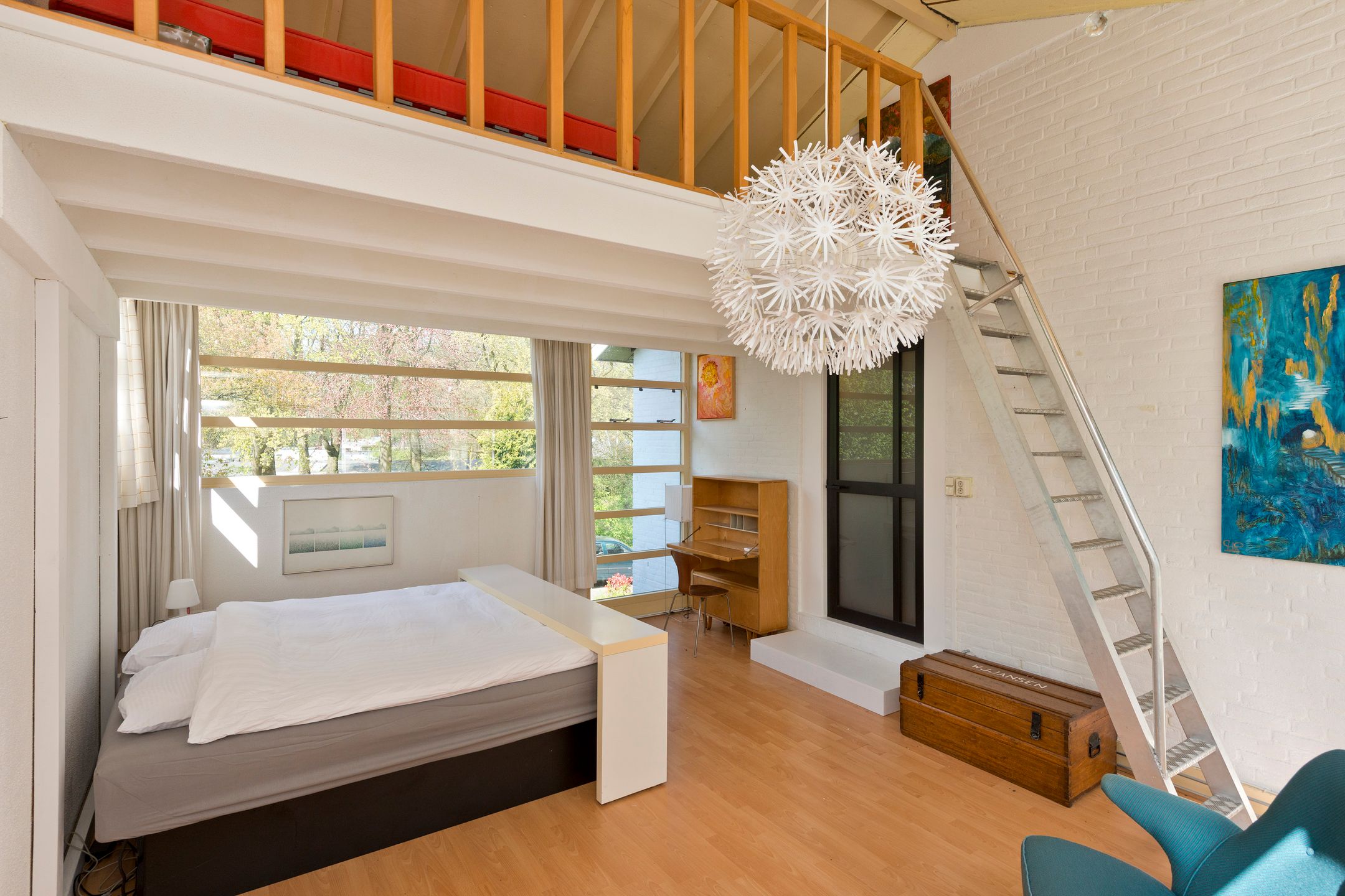 Photo 36 of Hammarskjoeldlaan 4