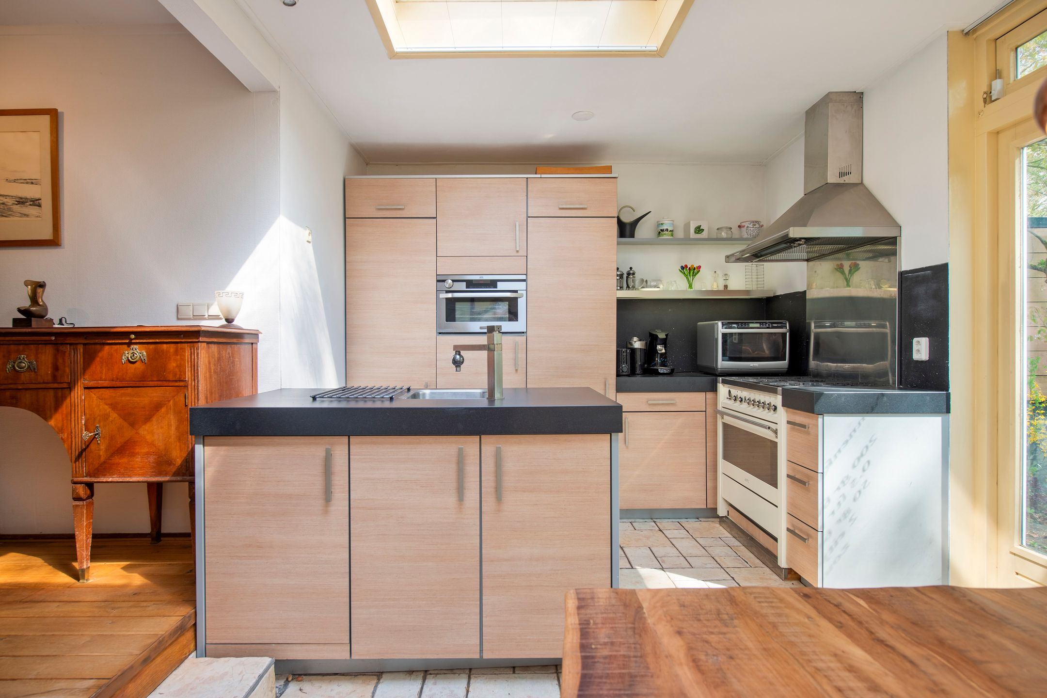 Photo 15 of Hammarskjoeldlaan 4