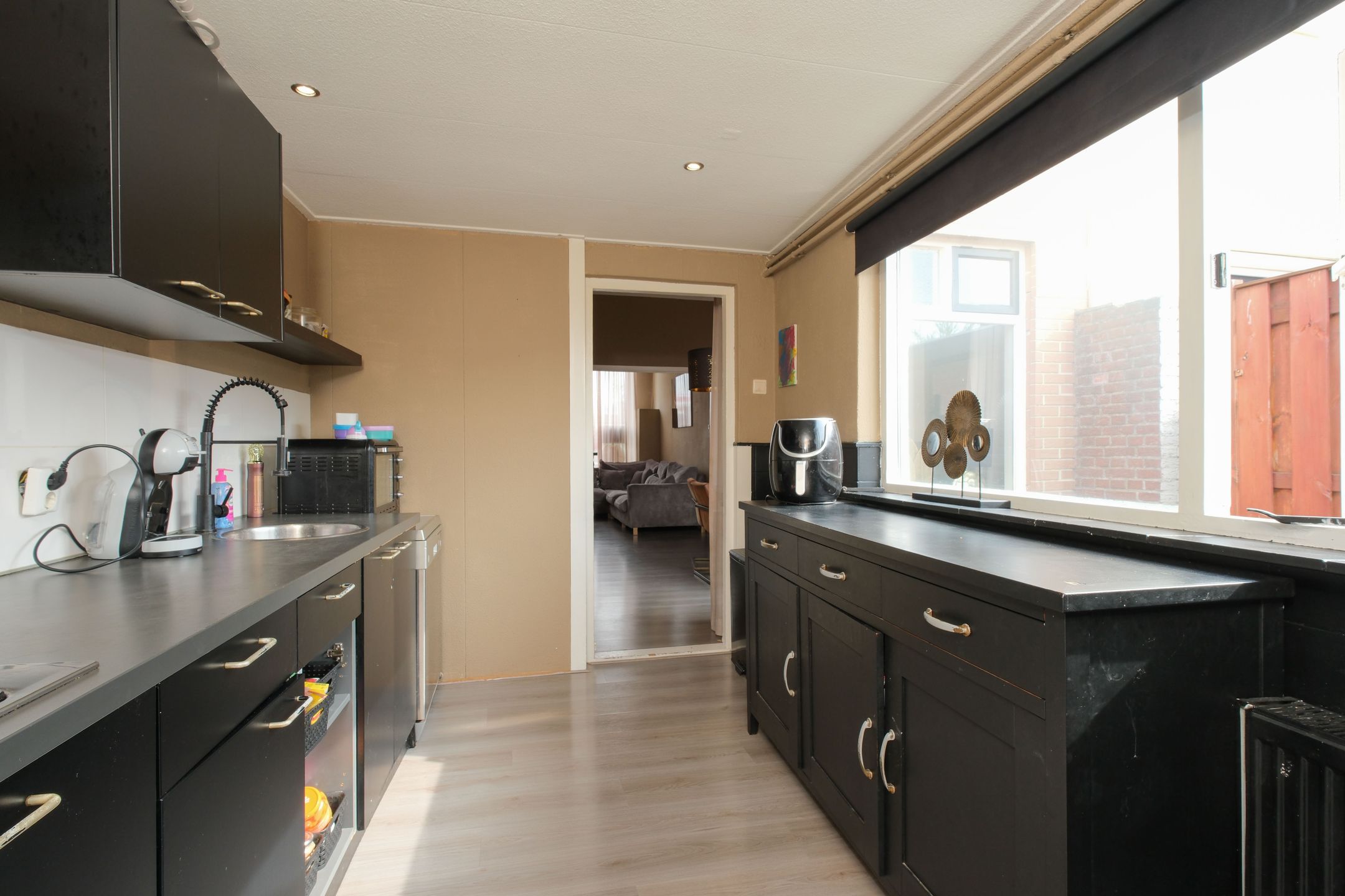Photo 9 of Ambtstraat 61