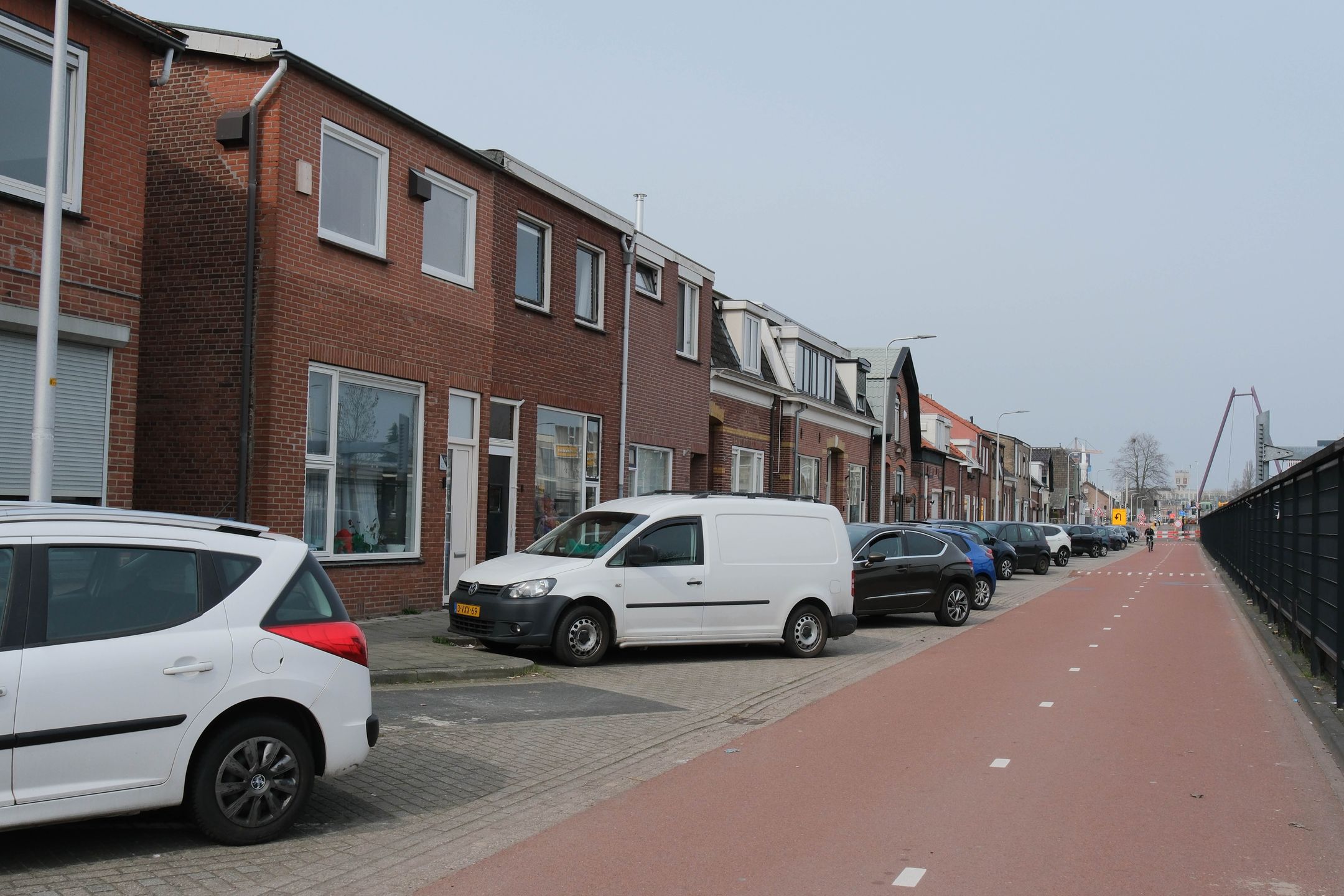 Photo 24 of Ambtstraat 61