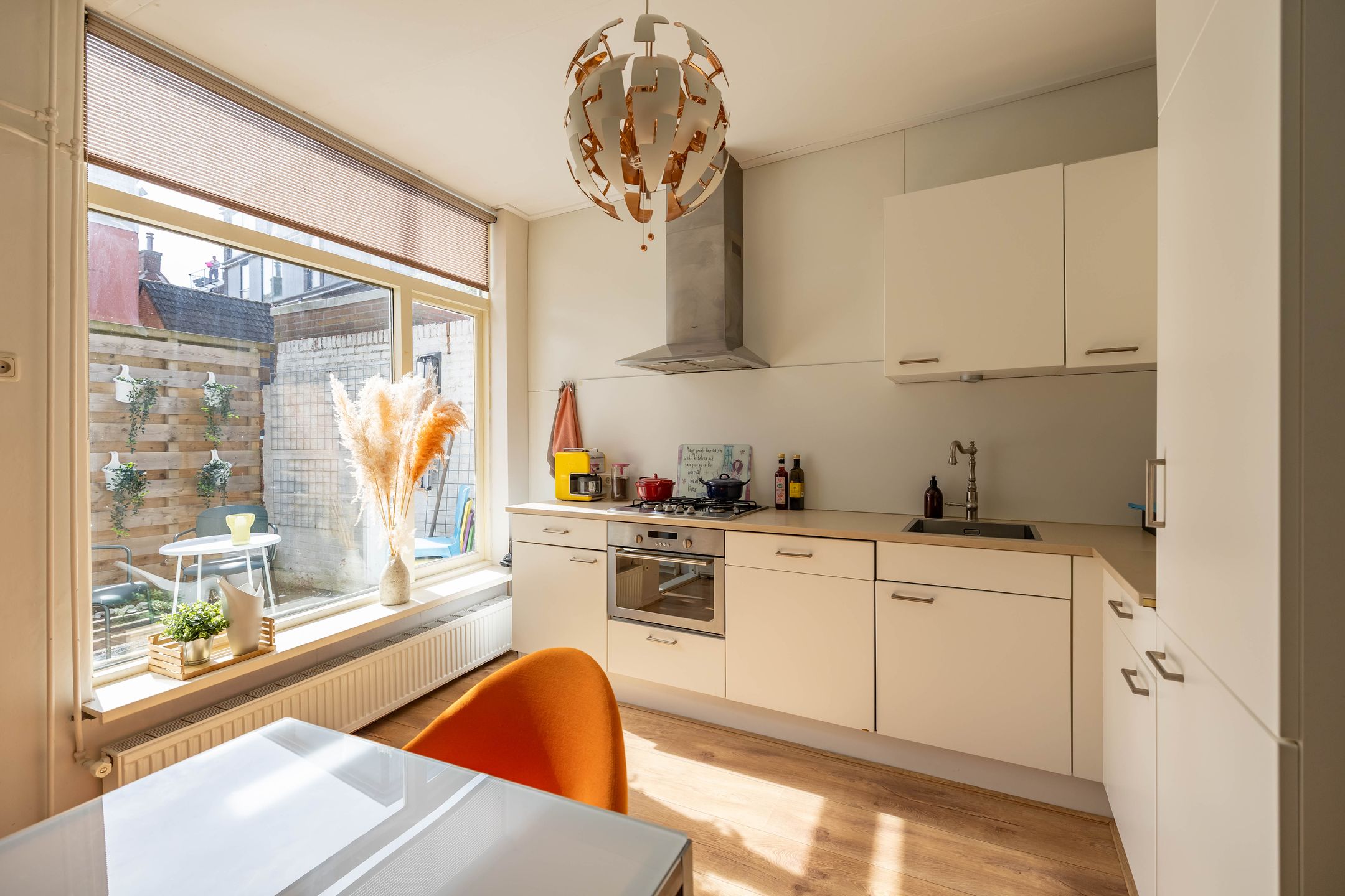 Foto 12 van Pluimerstraat 19