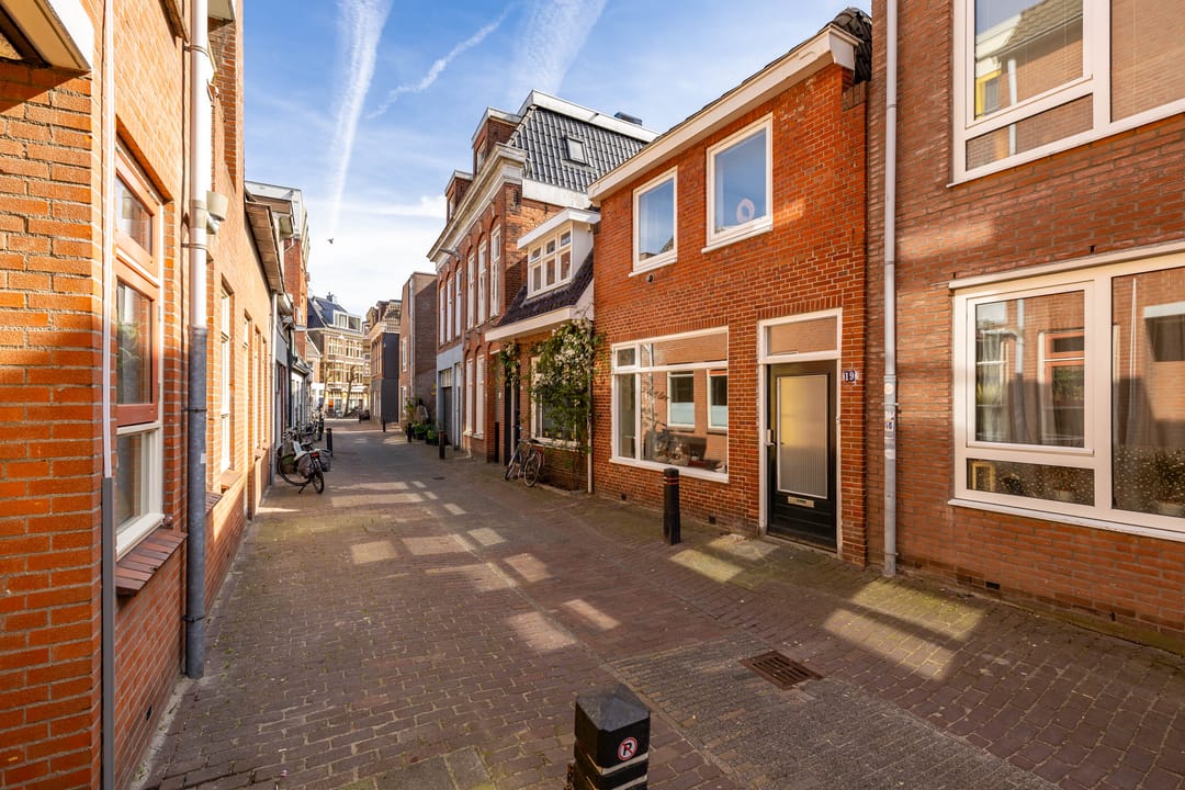 Foto 38 van Pluimerstraat 19