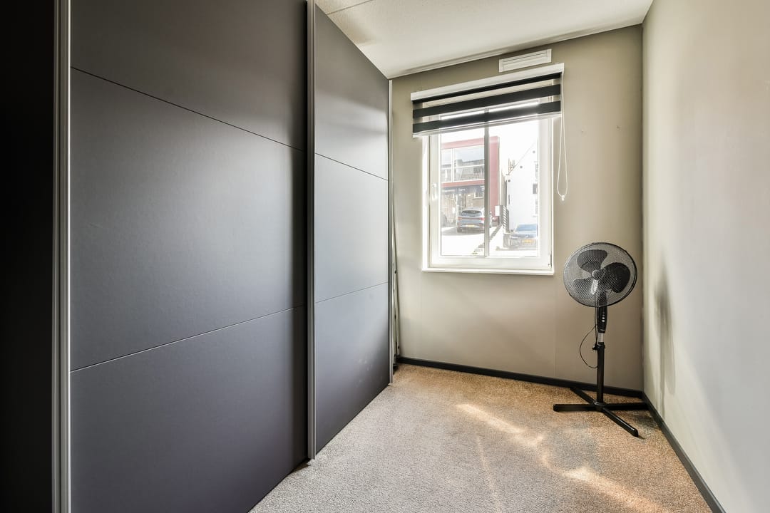 Photo 11 of Eerste Heulbrugstraat 27