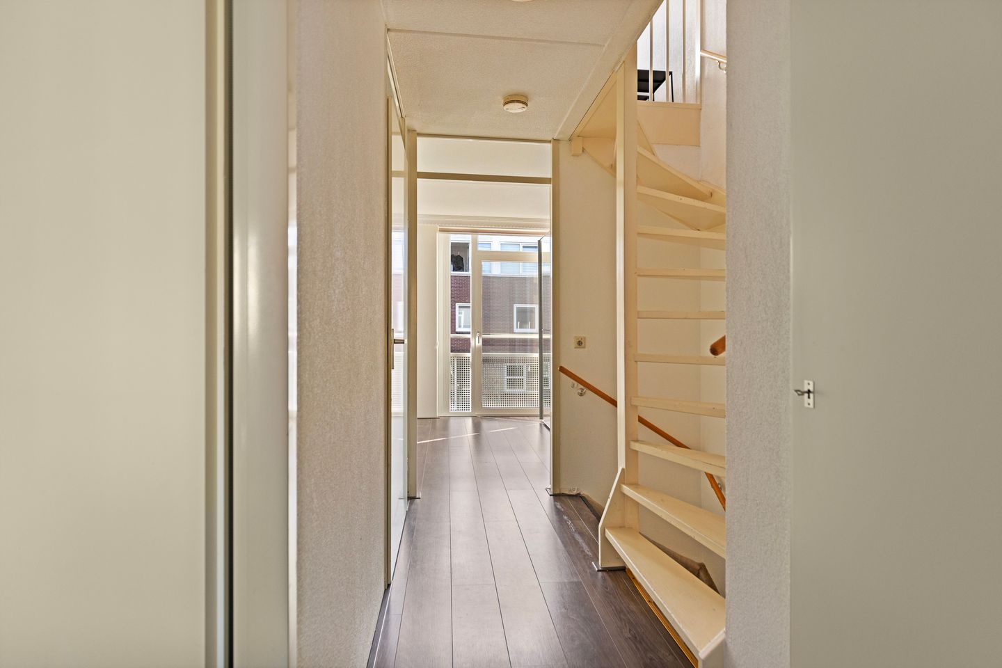 Foto 10 van G.I. Brucestraat 16