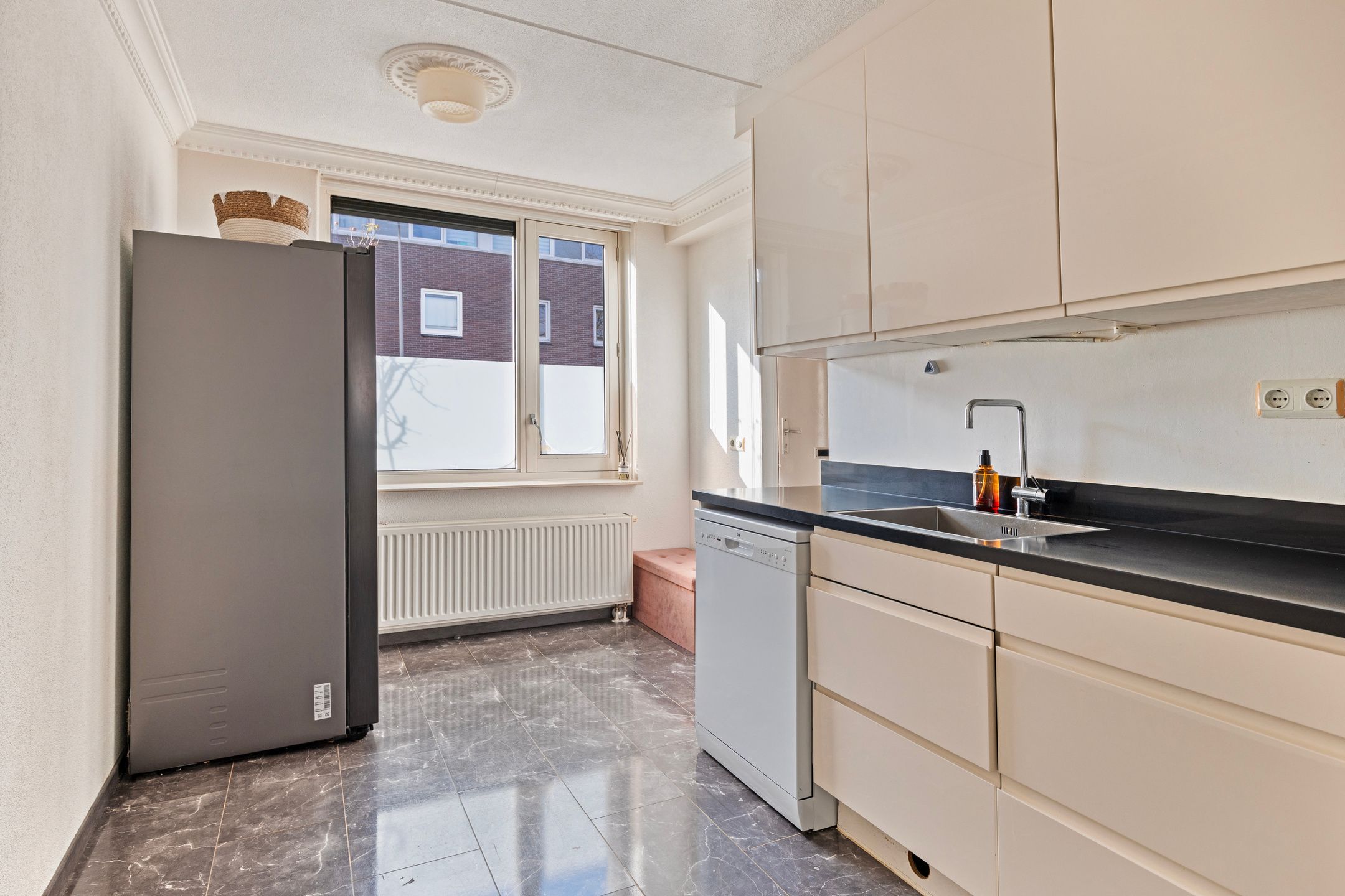 Foto 9 van G.I. Brucestraat 16