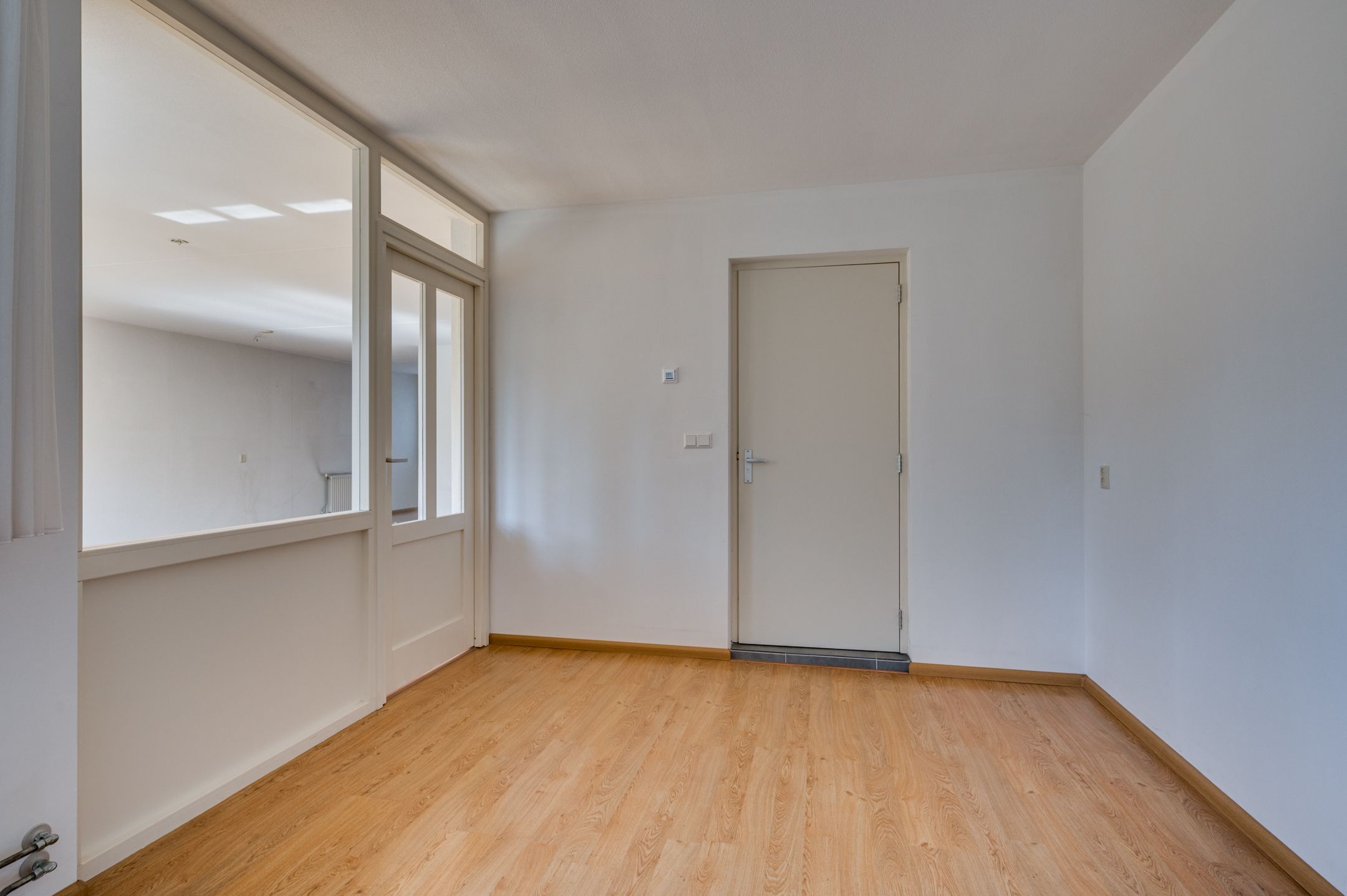 Photo 15 of Jan van Broekhuizenstraat 17
