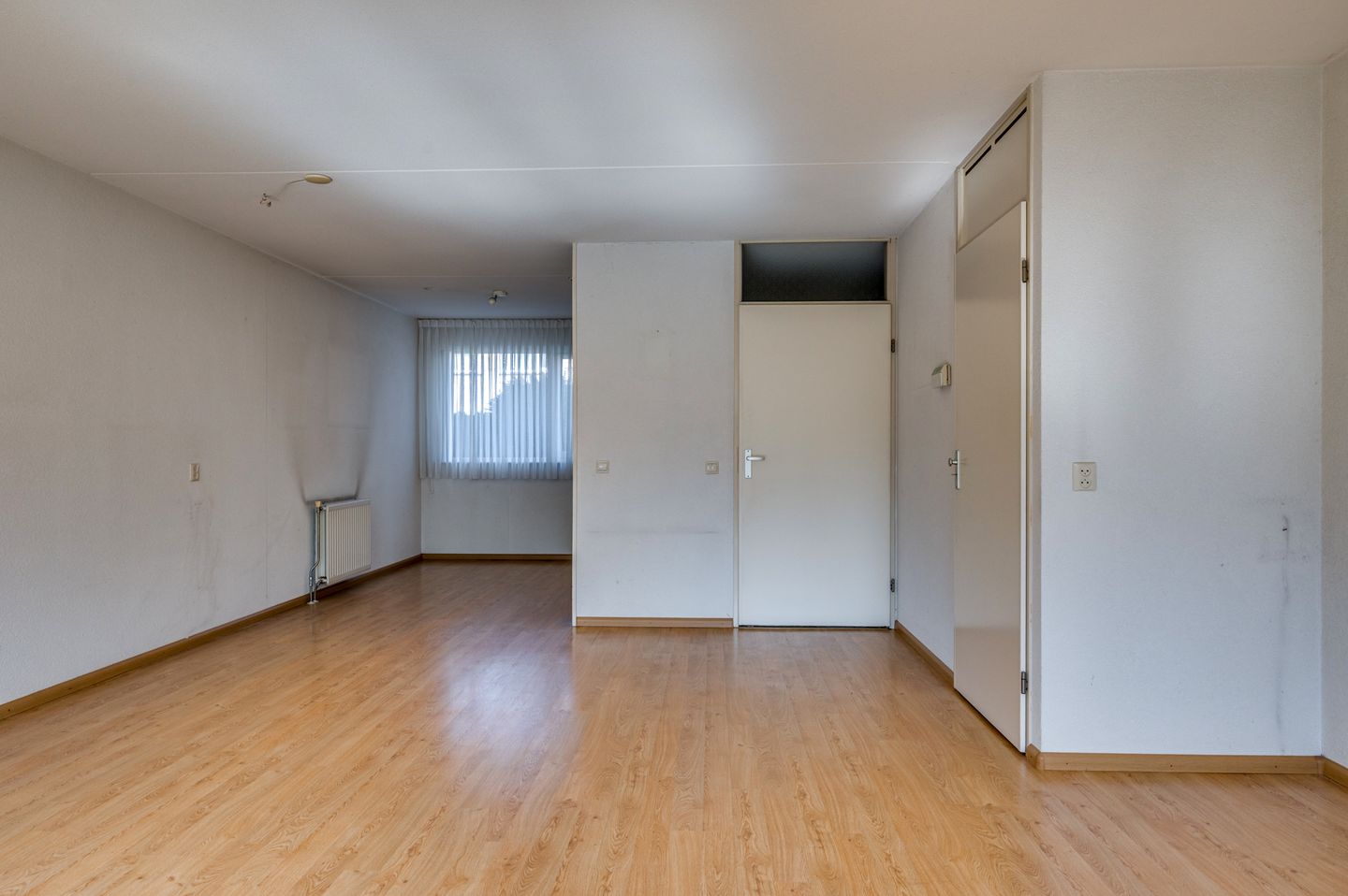 Photo 10 of Jan van Broekhuizenstraat 17