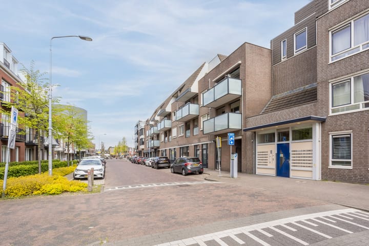 Foto 4 van Julianastraat 12