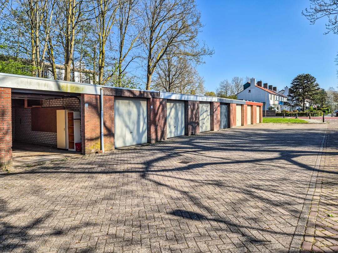 Photo 47 of Hoefbladstraat 15