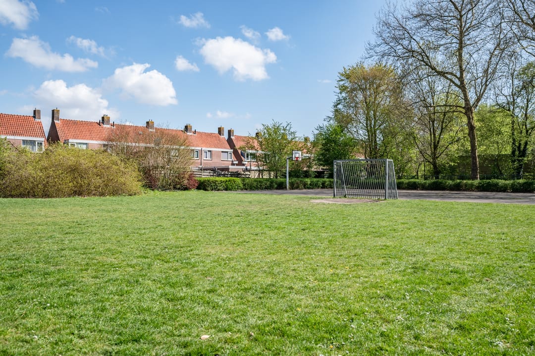 Photo 41 of Hoefbladstraat 15