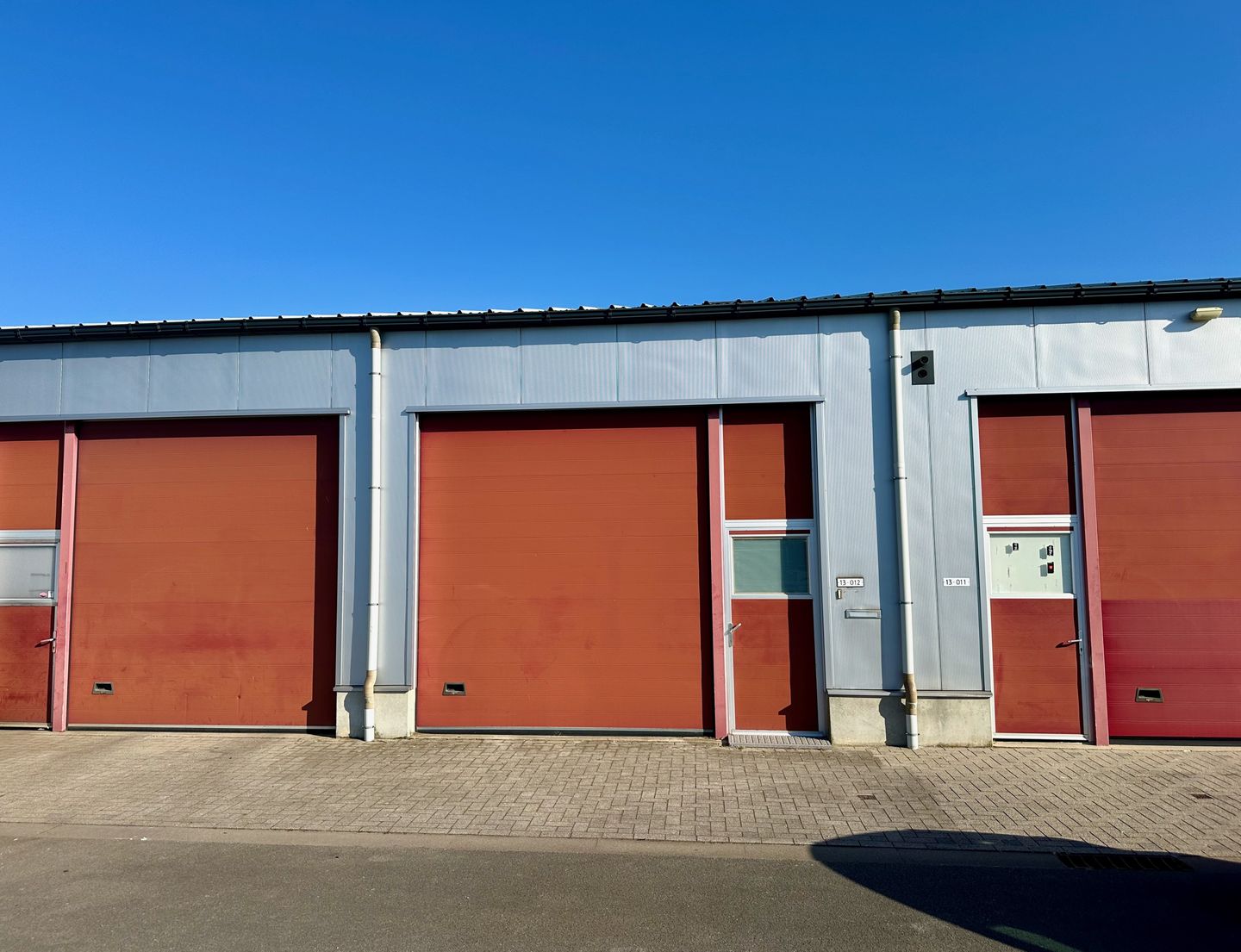 View photo 1 of Transportweg 13-012