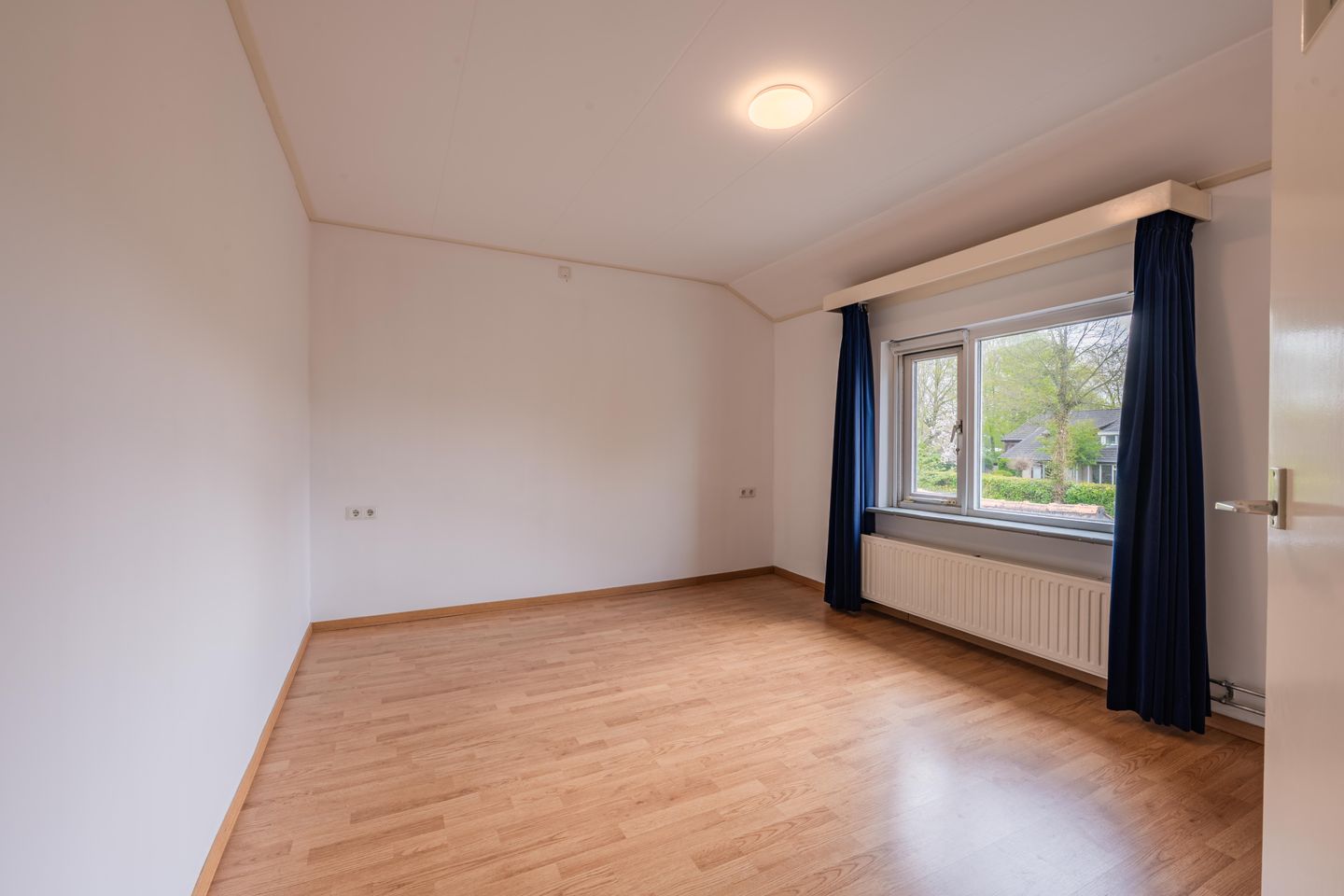 Photo 40 of Dorpsstraat-Oost 49