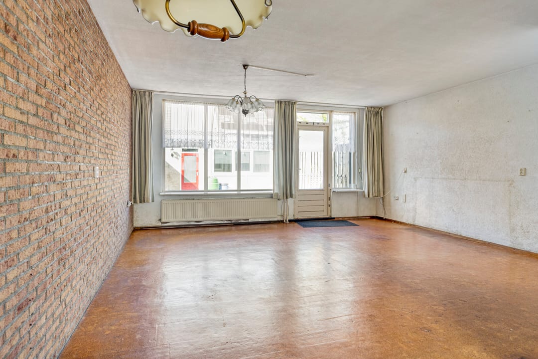 Foto 11 van Neerpeltstraat 8