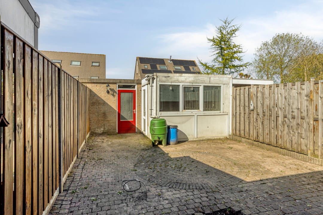 Foto 26 van Neerpeltstraat 8