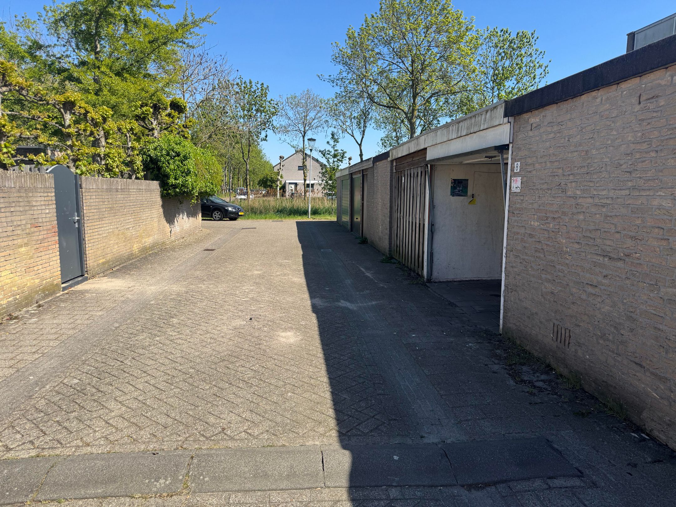 Foto 30 van Neerpeltstraat 8