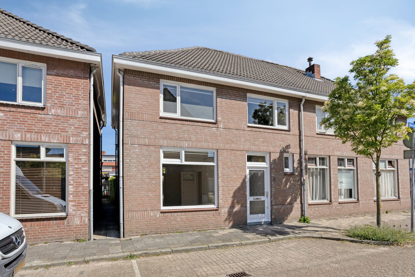 Foto 34 van Anemonestraat 2