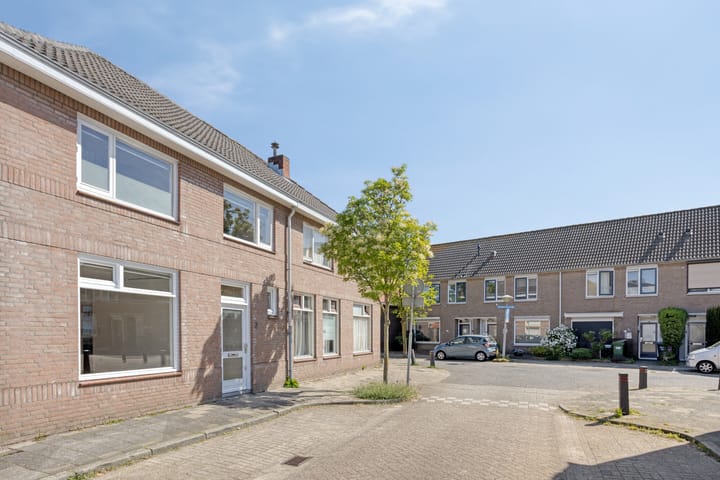 Foto 4 van Anemonestraat 2