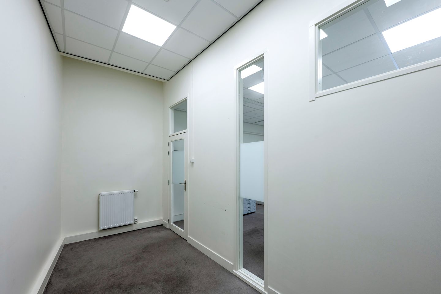 View photo 4 of Singel 233-H