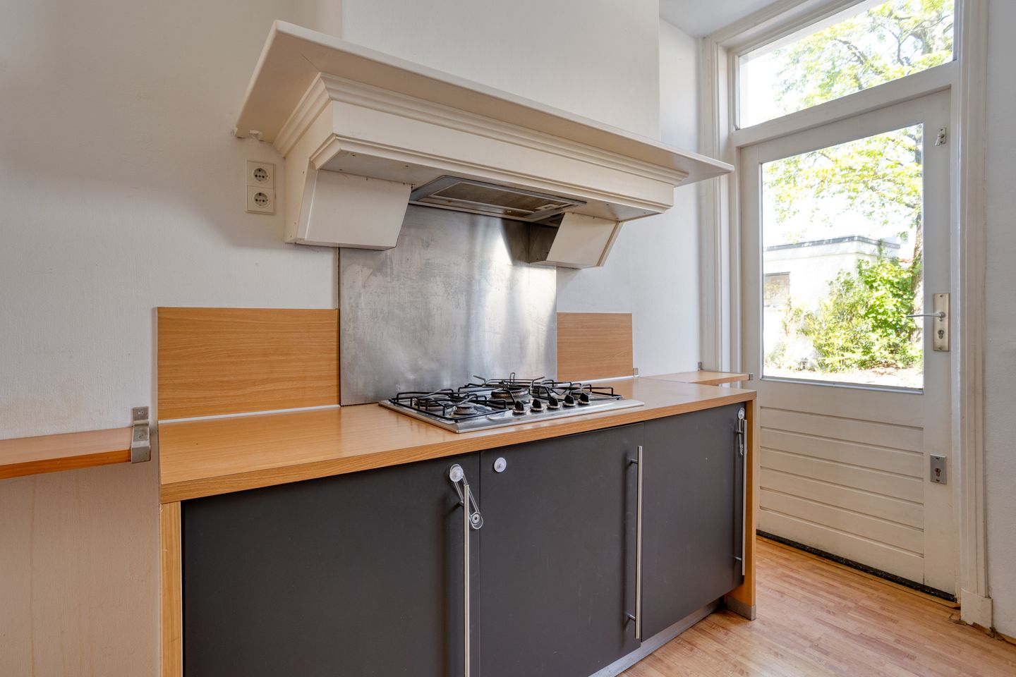 Foto 10 van Anemonestraat 2