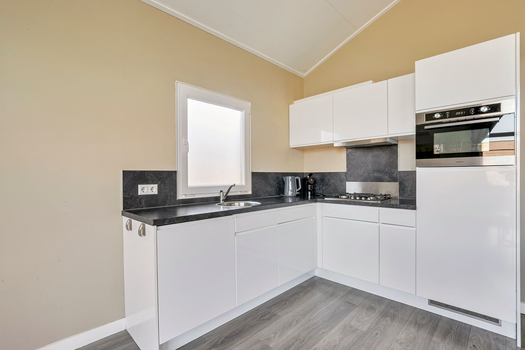 Photo 12 of Boschlaan 26-63