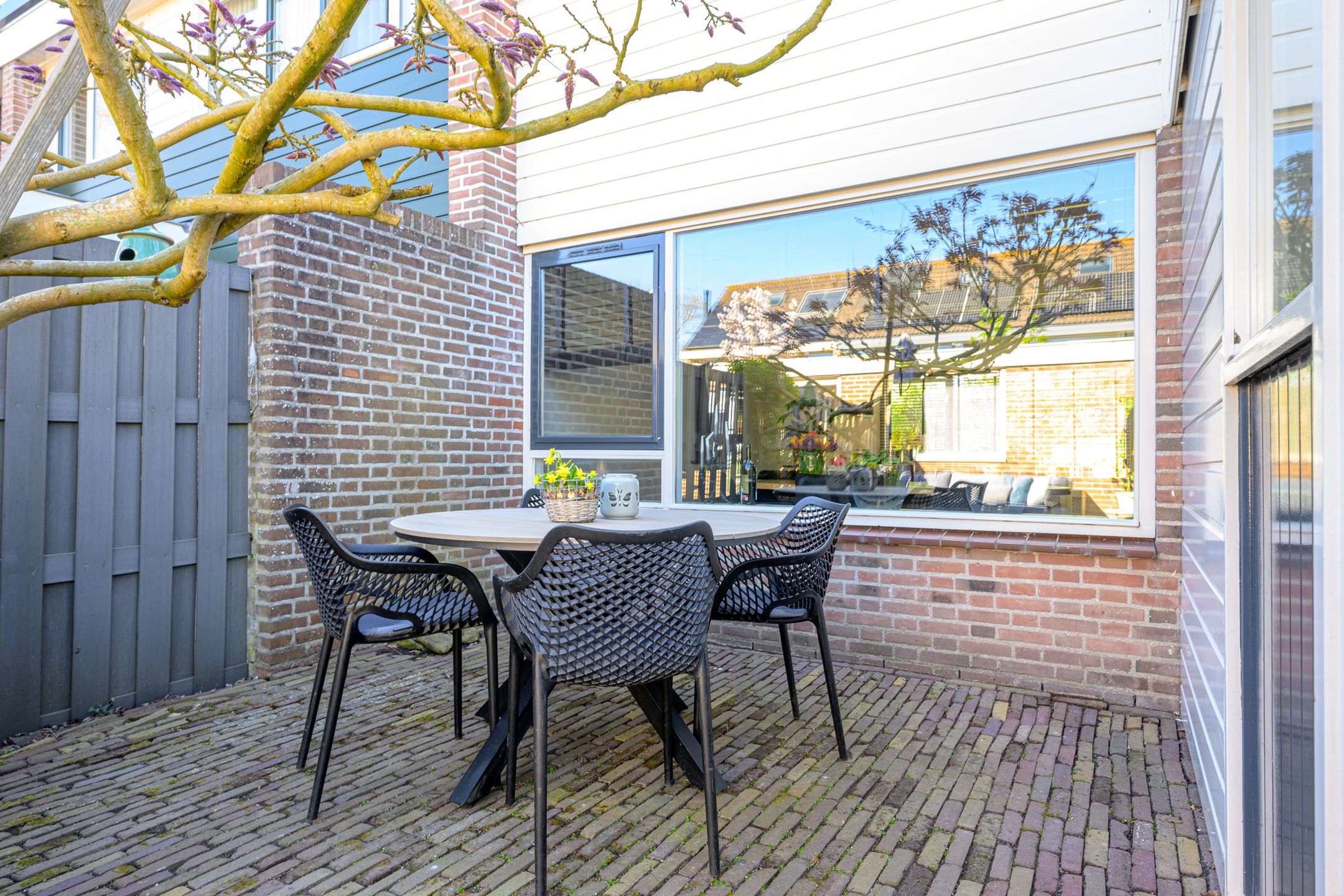 Spacious Family Home with Free View and 4 Bedrooms in Child-Friendly Neighborhood — 18