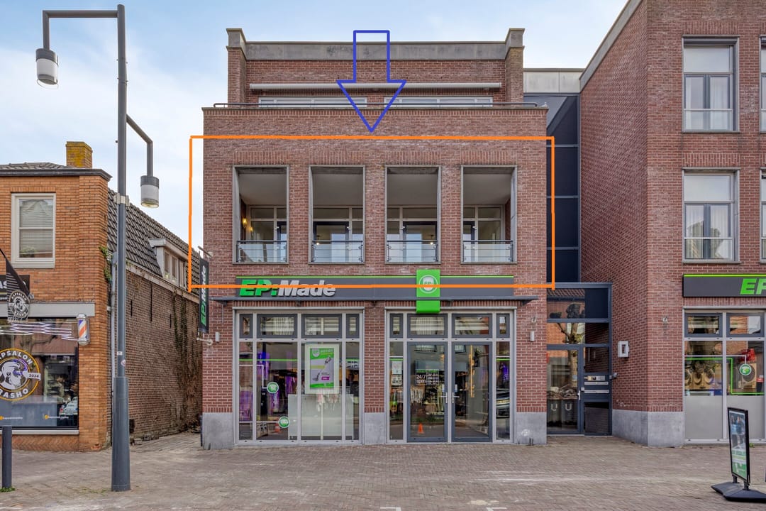 Photo 2 of Marktstraat 30-A