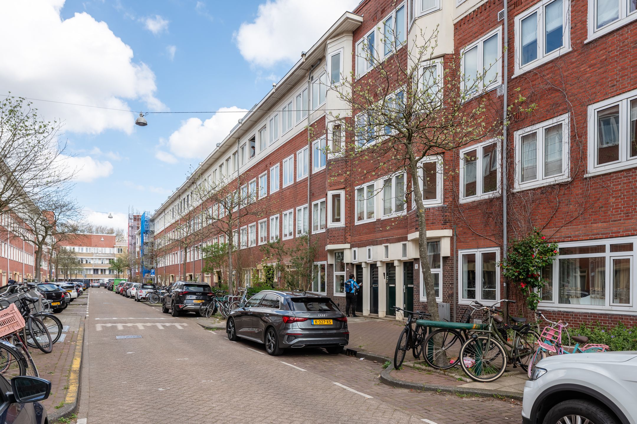 Photo 27 of James Cookstraat 16-H