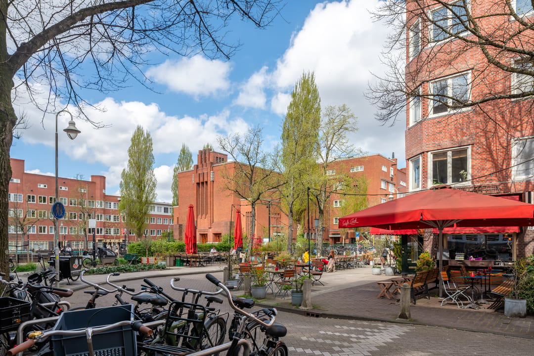 Photo 32 of James Cookstraat 16-H