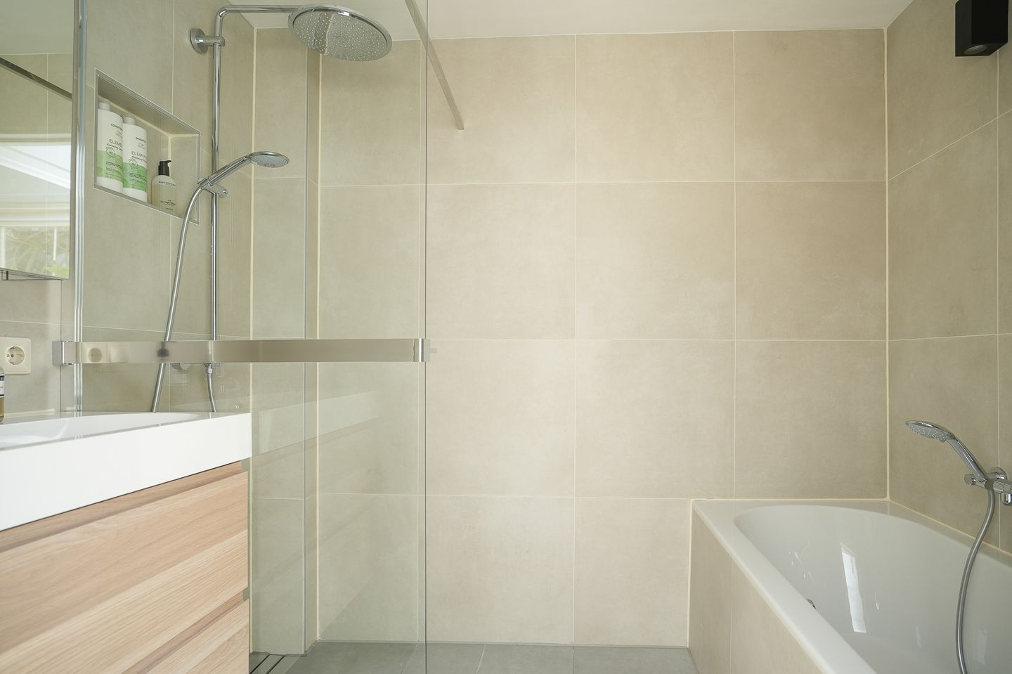 Foto 29 van Nicolaasweg 140