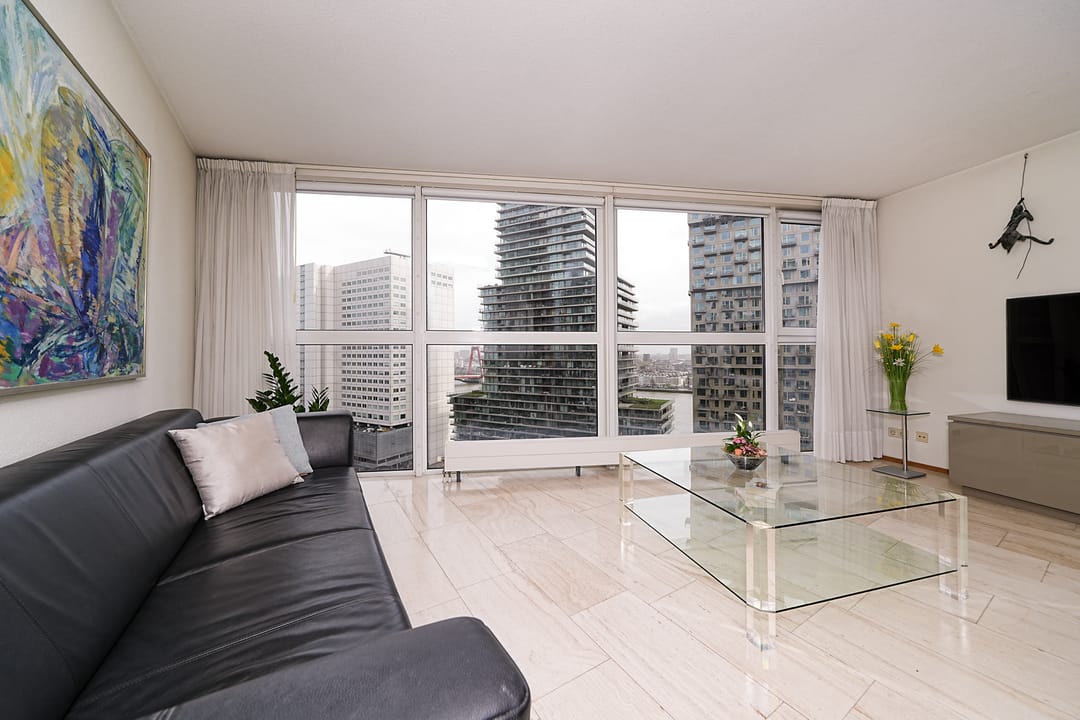 Photo 7 of Jufferstraat 228