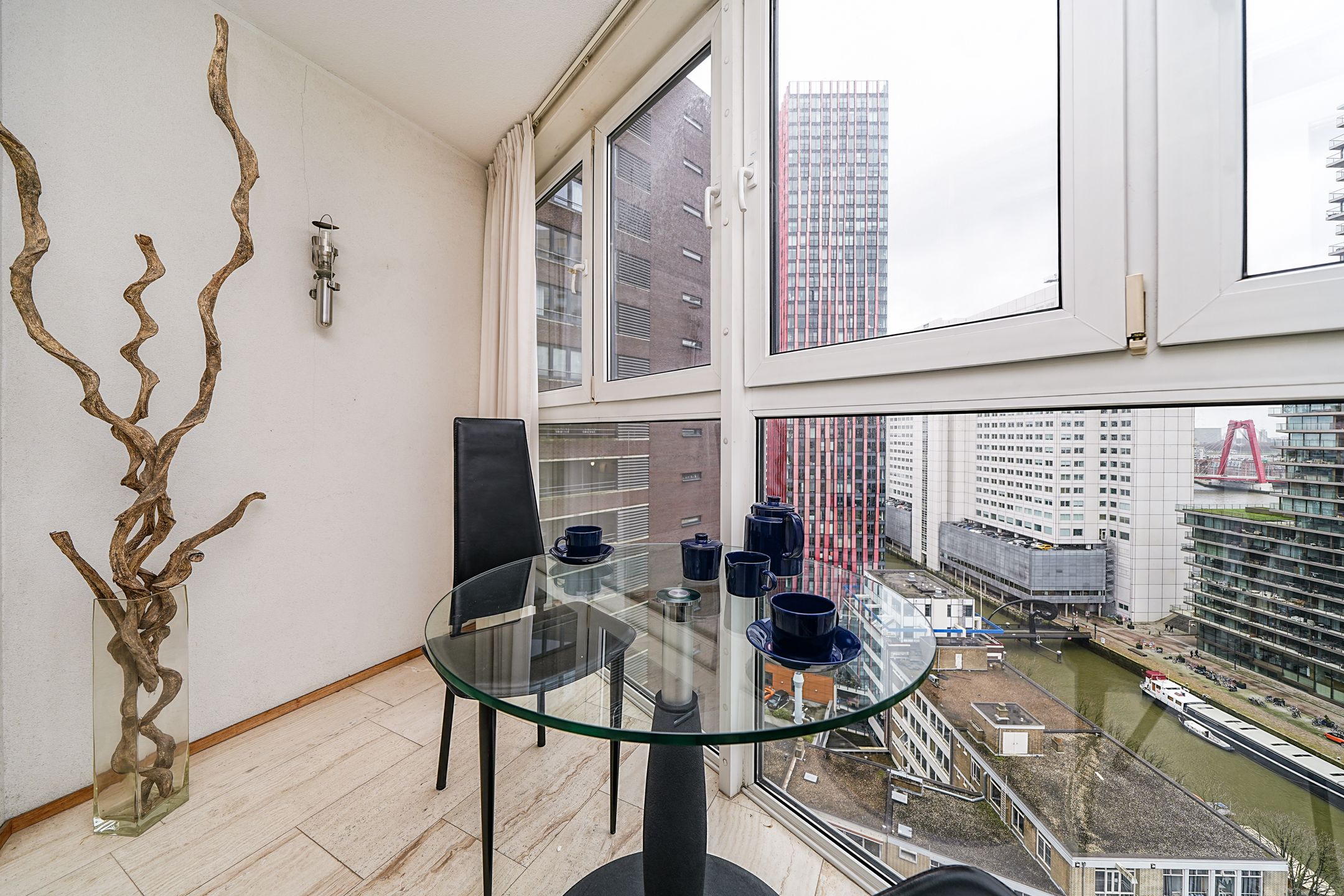 Photo 15 of Jufferstraat 228