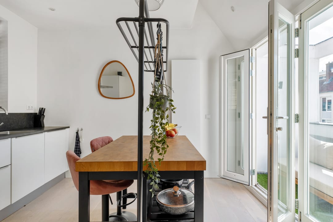 Photo 17 of Pieter van Aschstraat 2-B