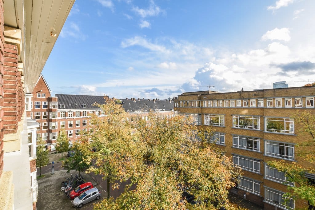 Light and charming apartment with south-facing balcony in Amsterdam-South — 16