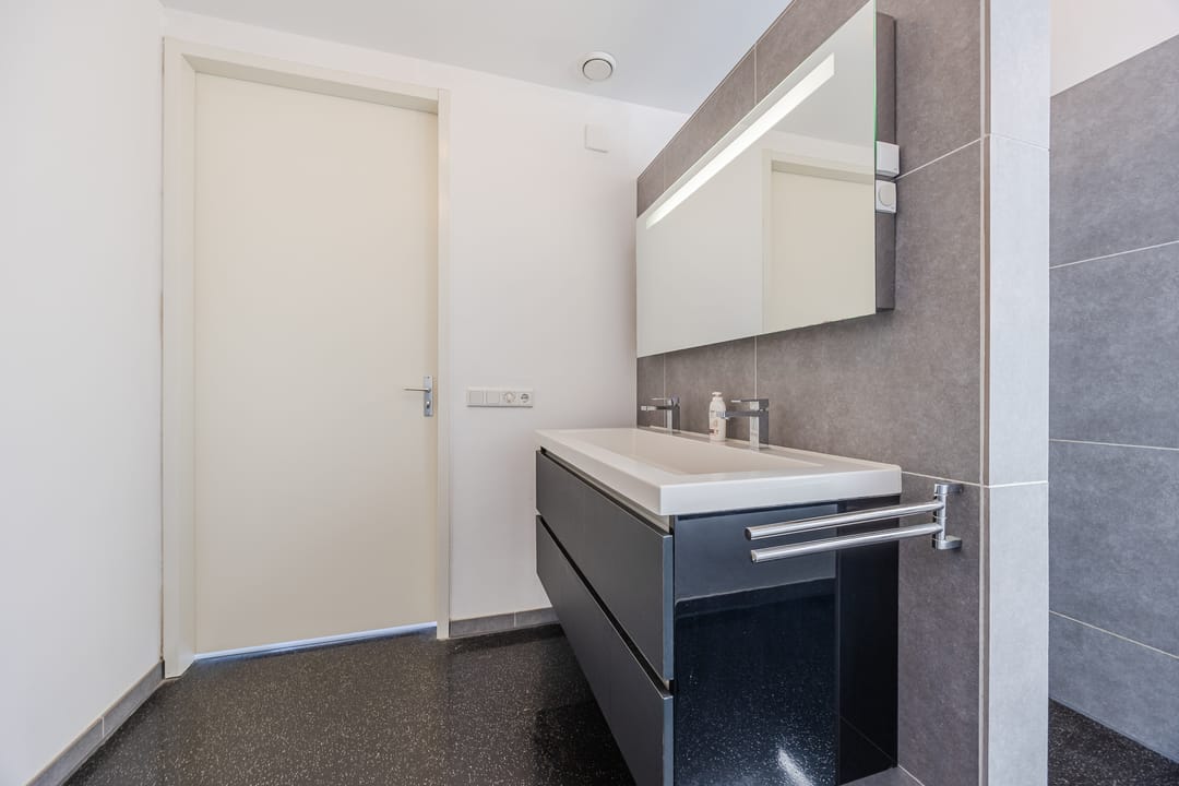 Foto 37 van Reggestraat 21