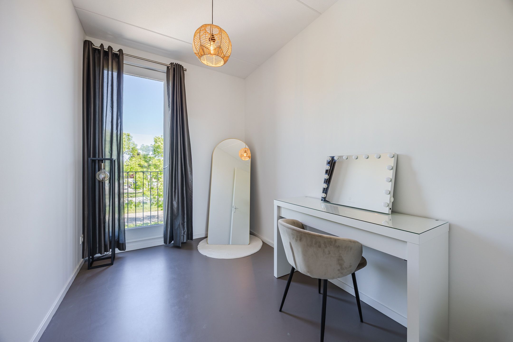 Foto 42 van Reggestraat 21