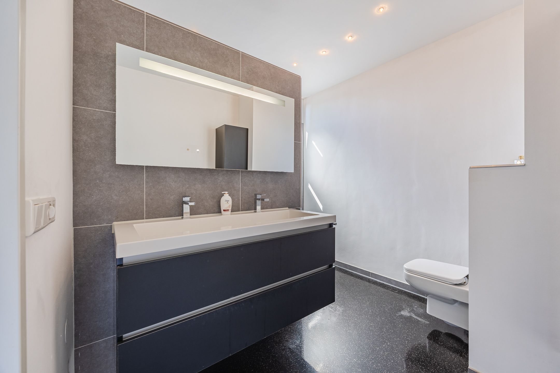 Foto 36 van Reggestraat 21