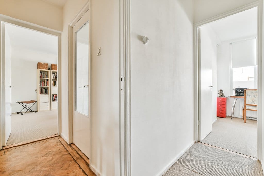 Light and charming apartment with south-facing balcony in Amsterdam-South — 20