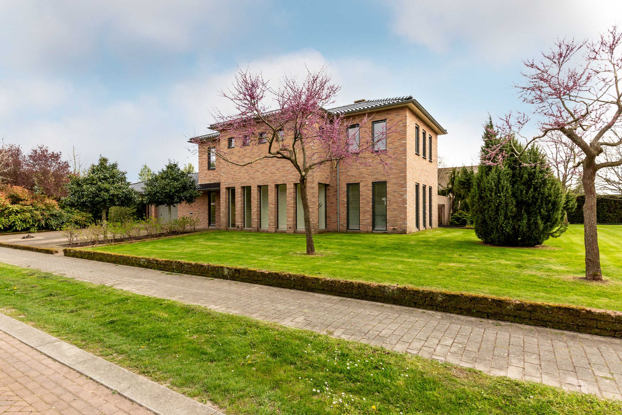 Stunning Villa on Spacious Corner Plot in Exclusive Almere Overgooi — 54