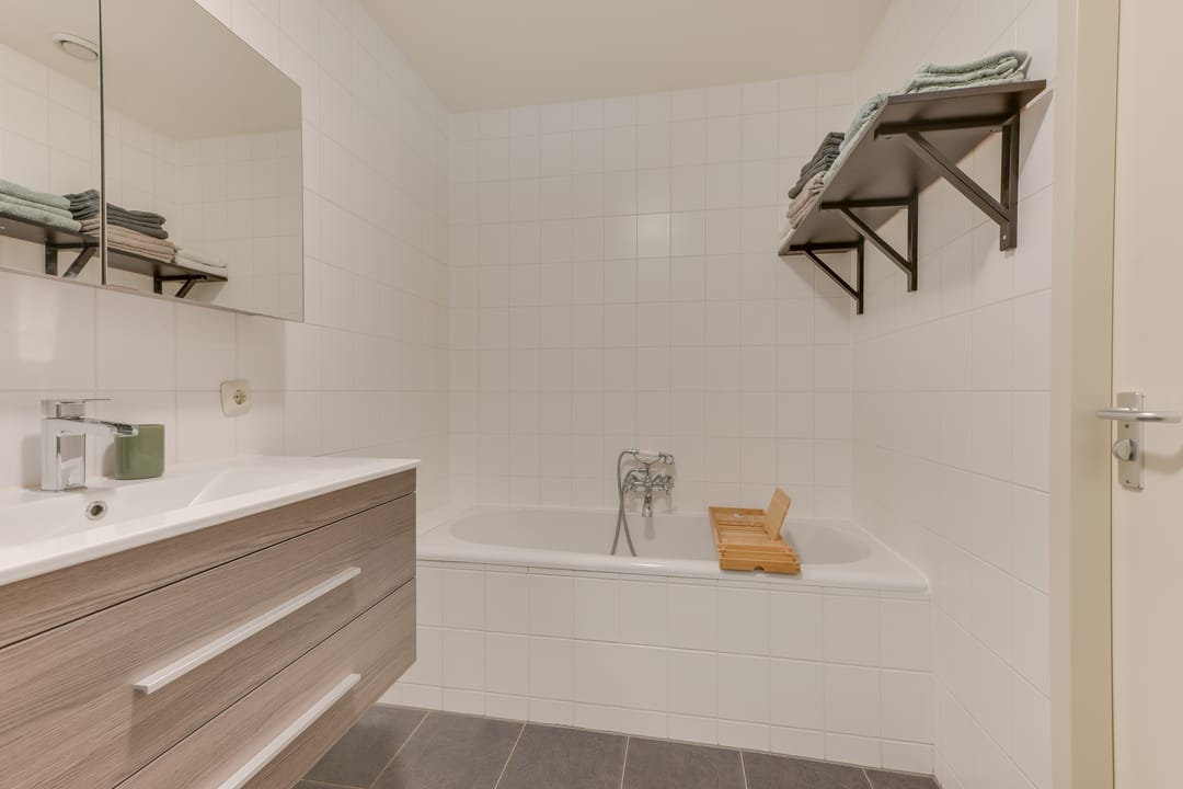 Well-maintained corner apartment in the center of Obdam — 31