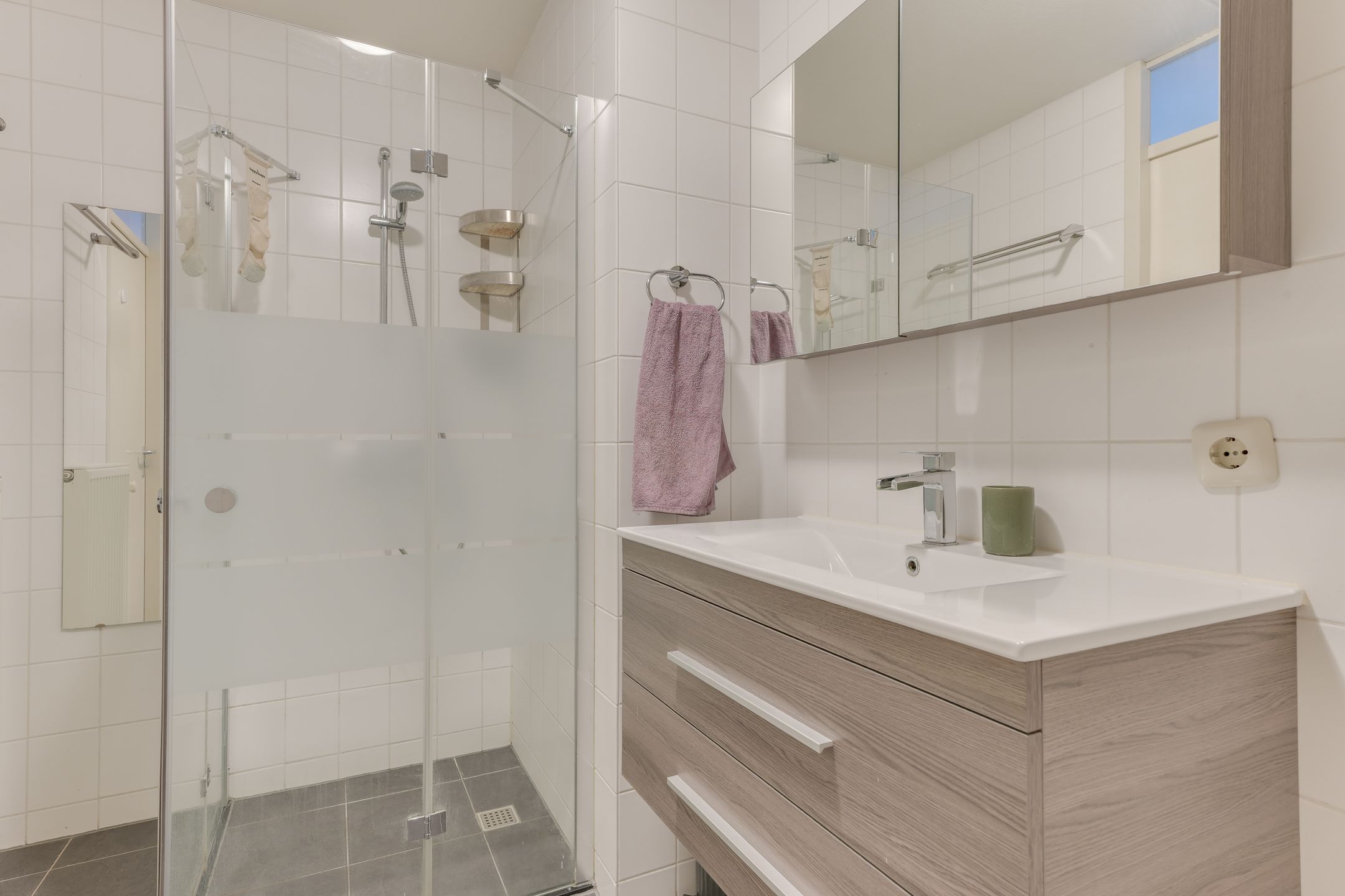 Well-maintained corner apartment in the center of Obdam — 33