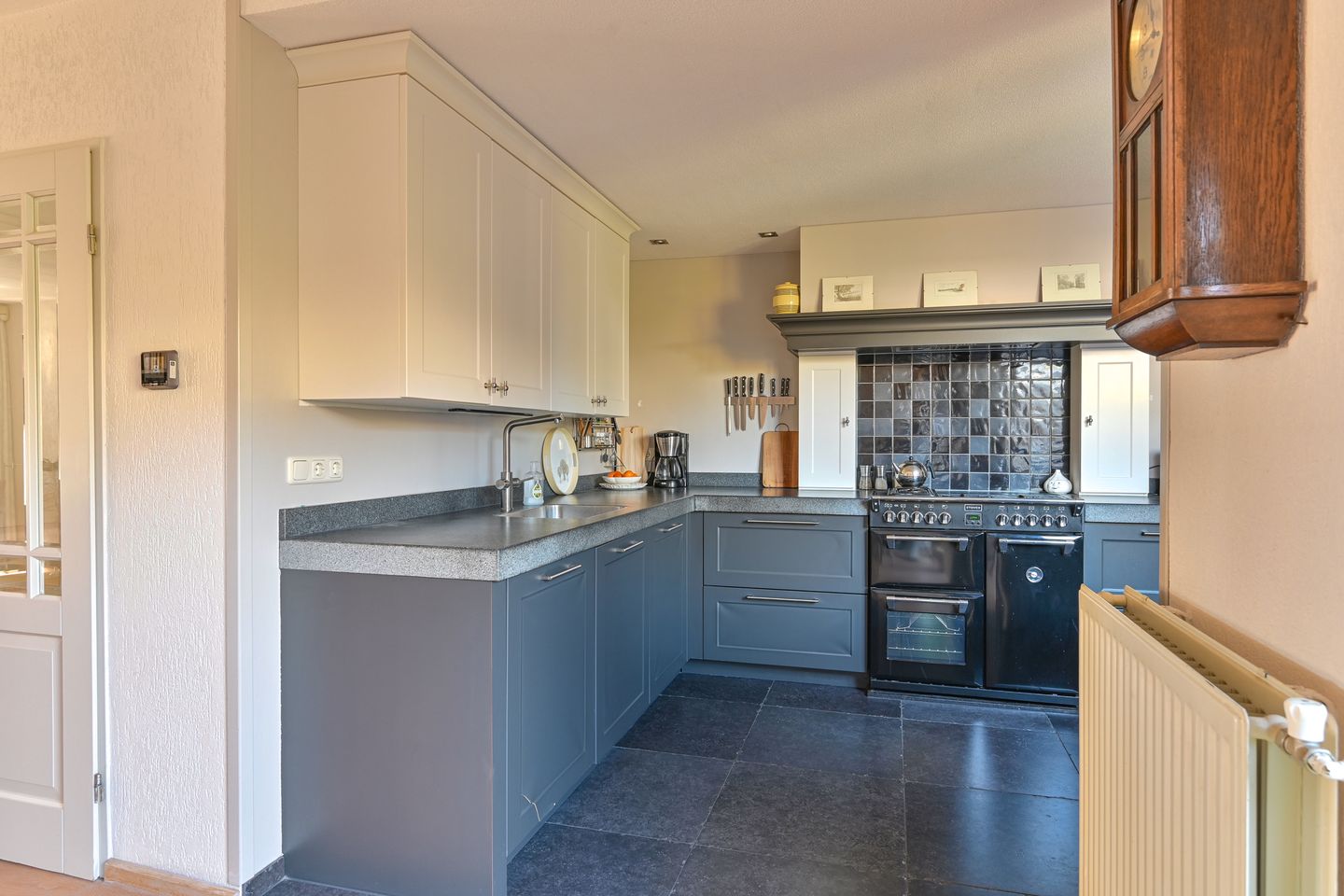 Foto 20 van Purperreiger 10