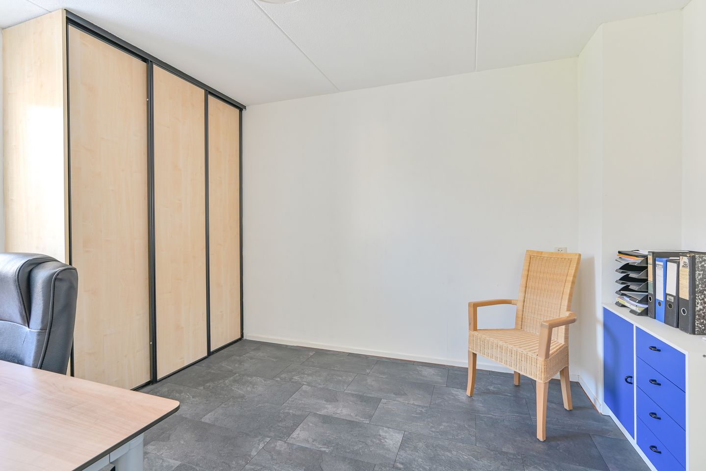 Foto 44 van Purperreiger 10