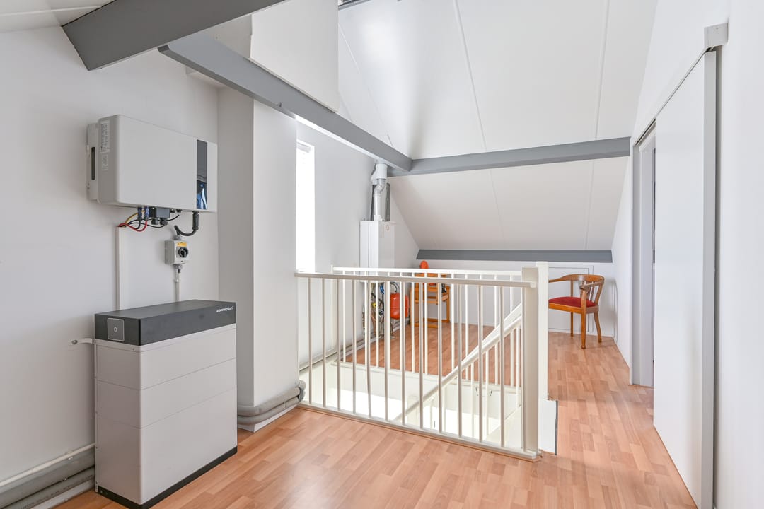 Foto 47 van Purperreiger 10