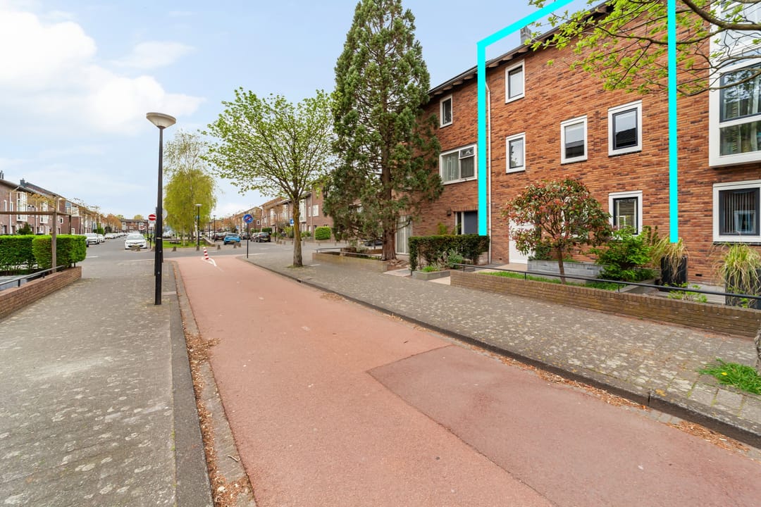 Foto 43 van Wim Sonneveldstraat 7