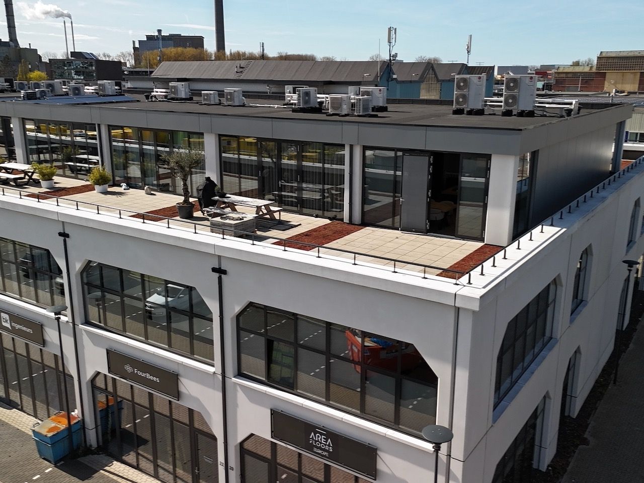 Bekijk foto 3 van Gietijzerstraat 20