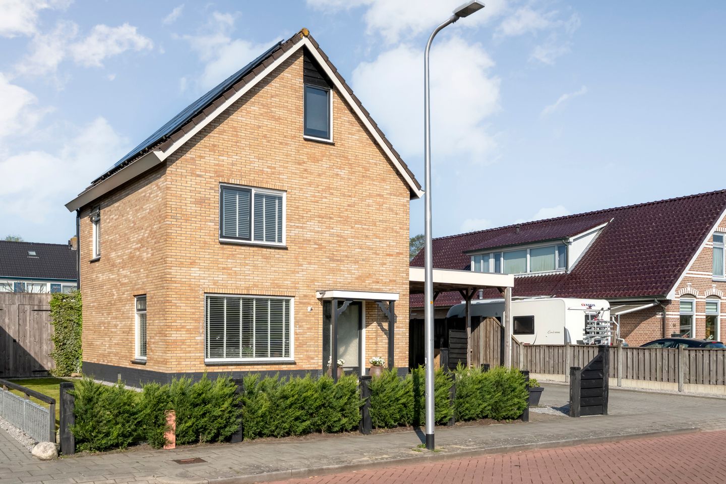 Photo 4 of Nieuwewijk 51-A